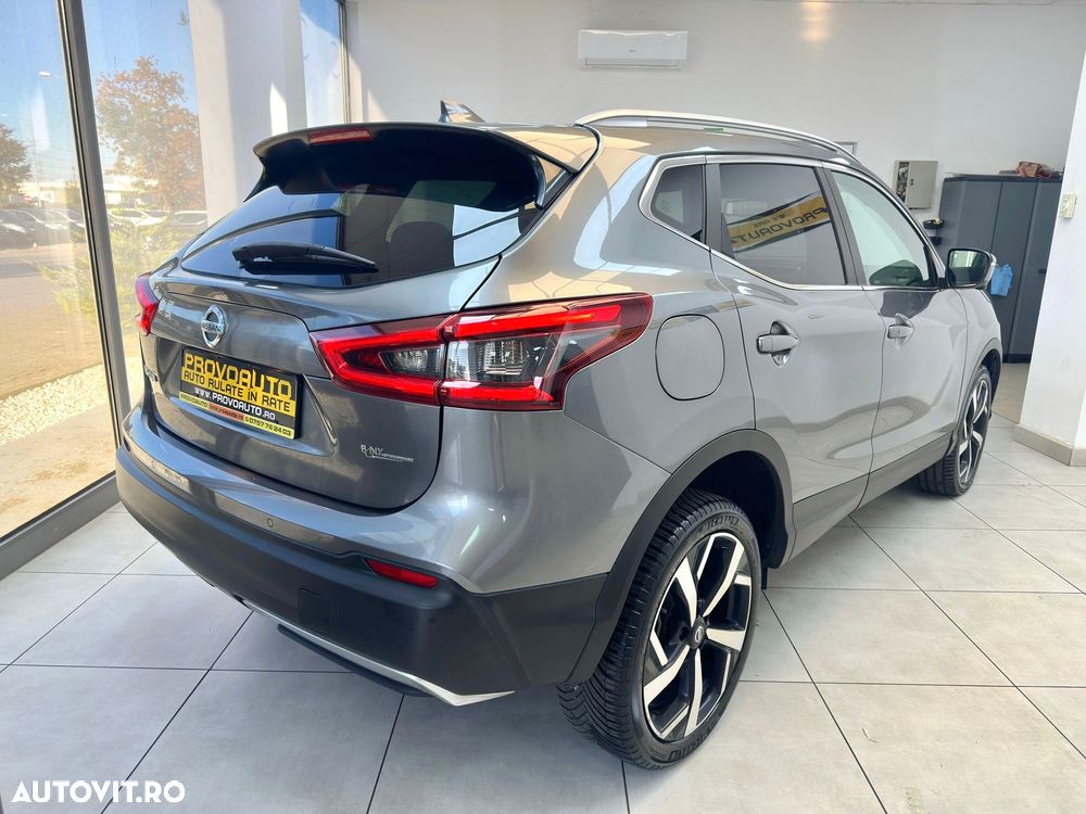 Nissan Qashqai 1.7 dCi Xtronic ALL-MODE 4x4i TEKNA+ - 4