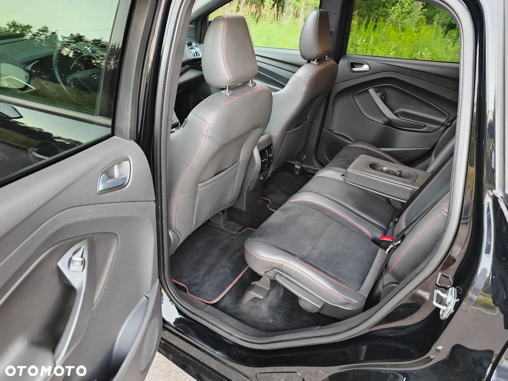 Ford Kuga 2.0 TDCi AWD ST-Line Black - 33