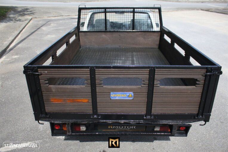 Nissan Hilux D4D - 7