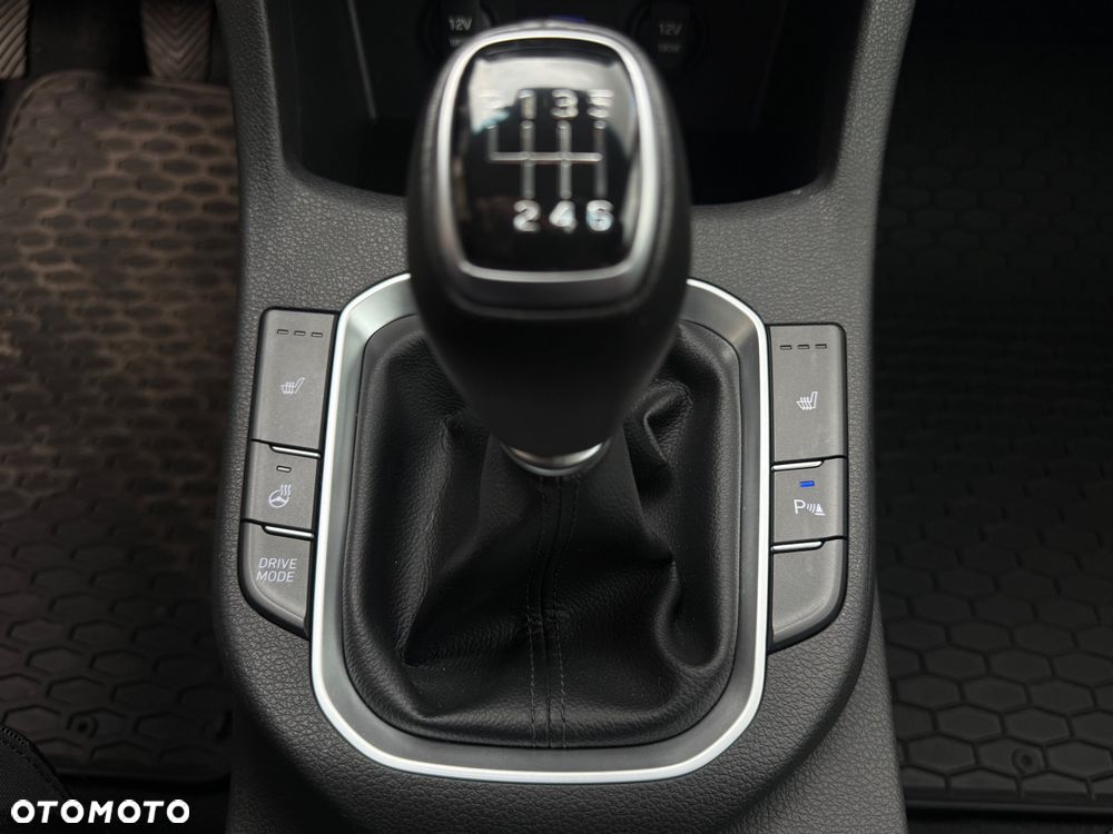 Hyundai i30 - 33
