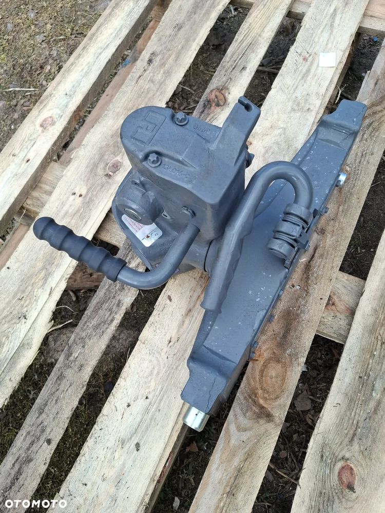 HAK ZACZEP AUTOMAT AUTOMATYCZNY TRANSPORTOWY ROCKINGER 39CM FENDT SZYNA NOWY - 3