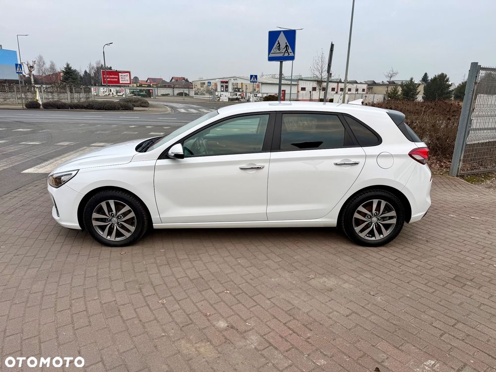 Hyundai i30 1.6 CRDI Passion - 25