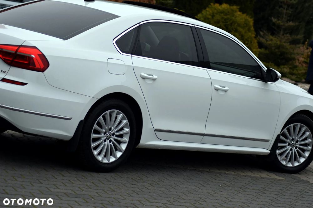 Volkswagen Passat - 23