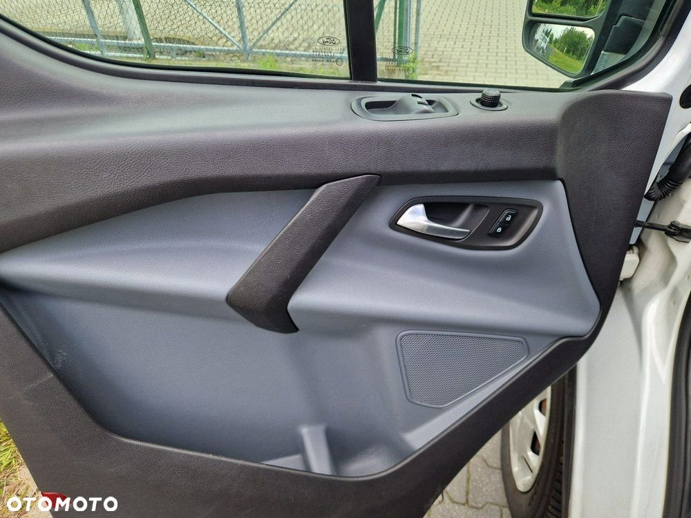 Ford Transit Custom - 14