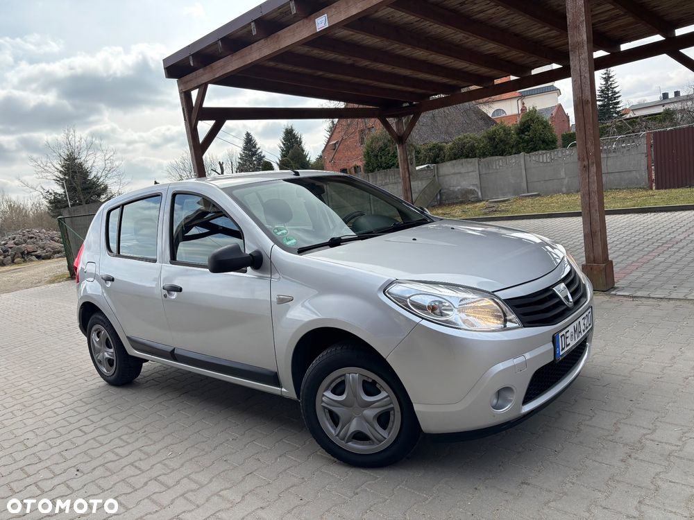 Dacia Sandero 1.2 16V Laureate II - 34