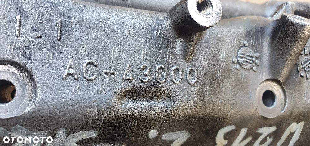 Kolektor ssący lewy Mercedes E-Klasa W213 3.0 CDI - 7