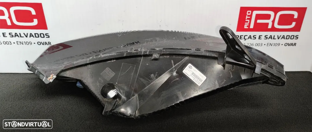 PISCA DA FRENTE DIREITO RENAULT MÉGANE IV - 3