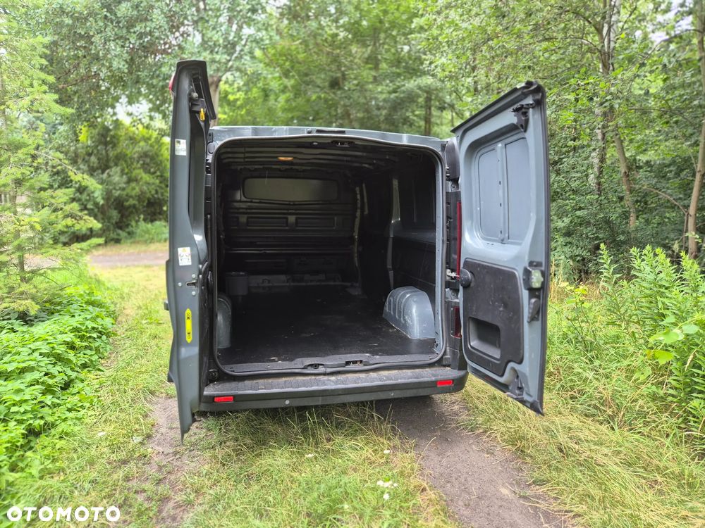 Renault Trafic - 8