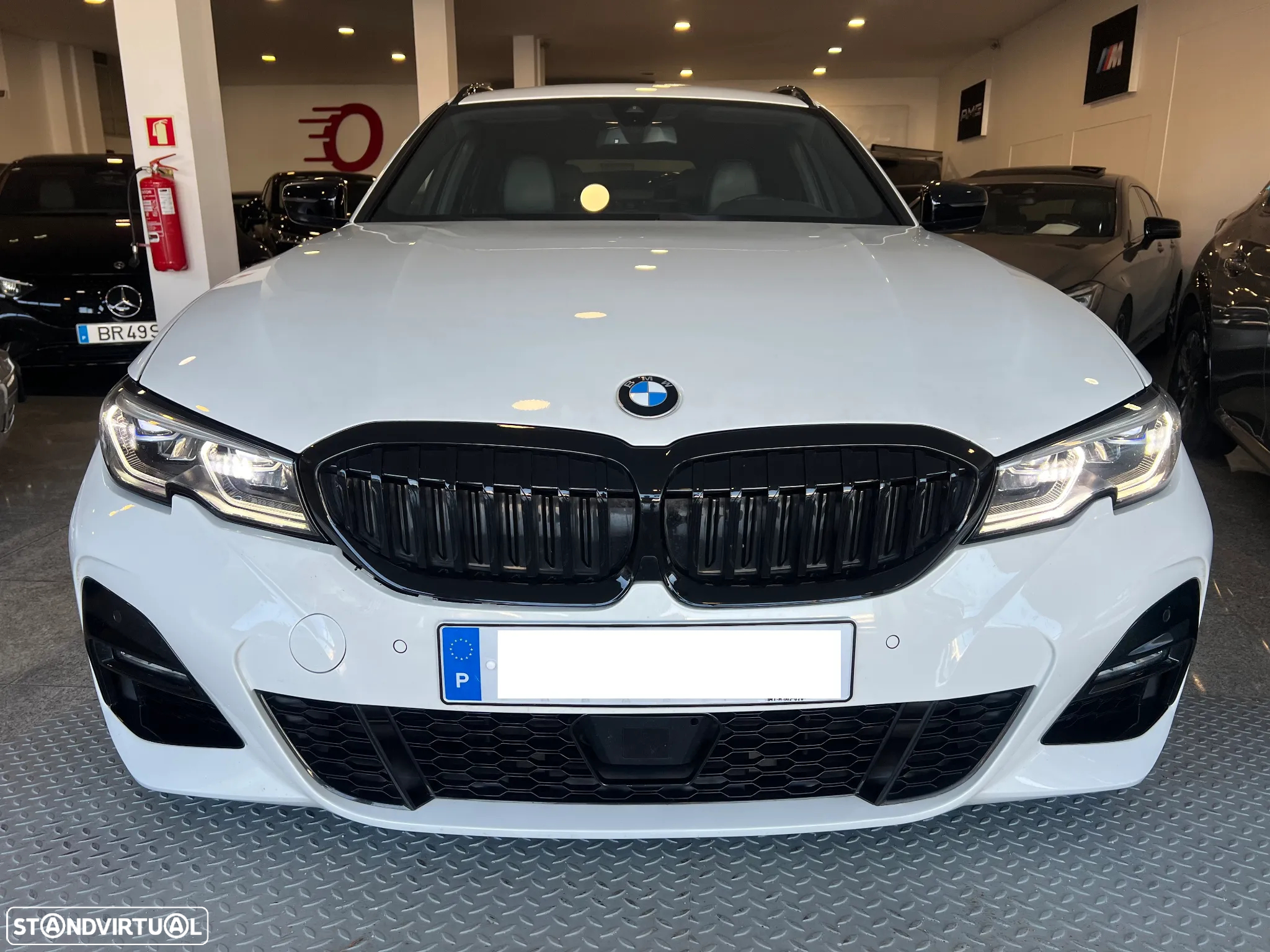 BMW 320 d Touring xDrive Aut. M Sport - 2