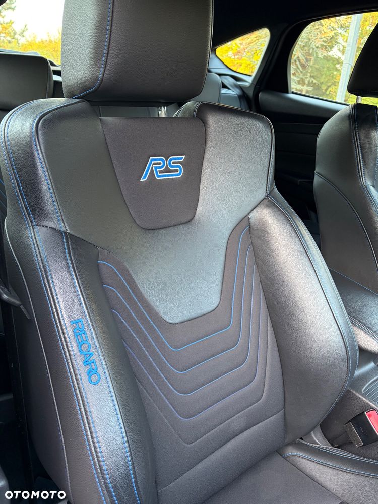 Ford Focus 2.3 EcoBoost RS - 11