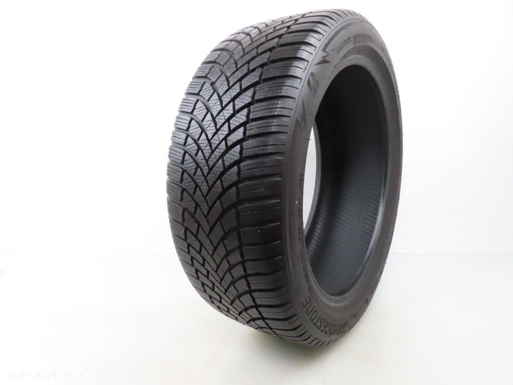 235/45R18 OPONA ZIMOWA Bridgestone Blizzak LM005 98V XL - 1