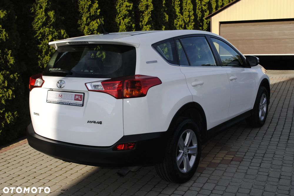 Toyota RAV4 - 7