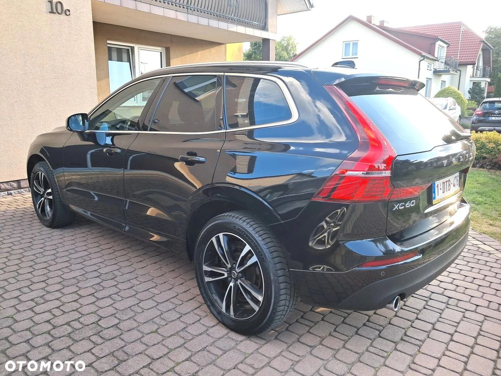 Volvo XC 60 D3 Drive-E Momentum - 1