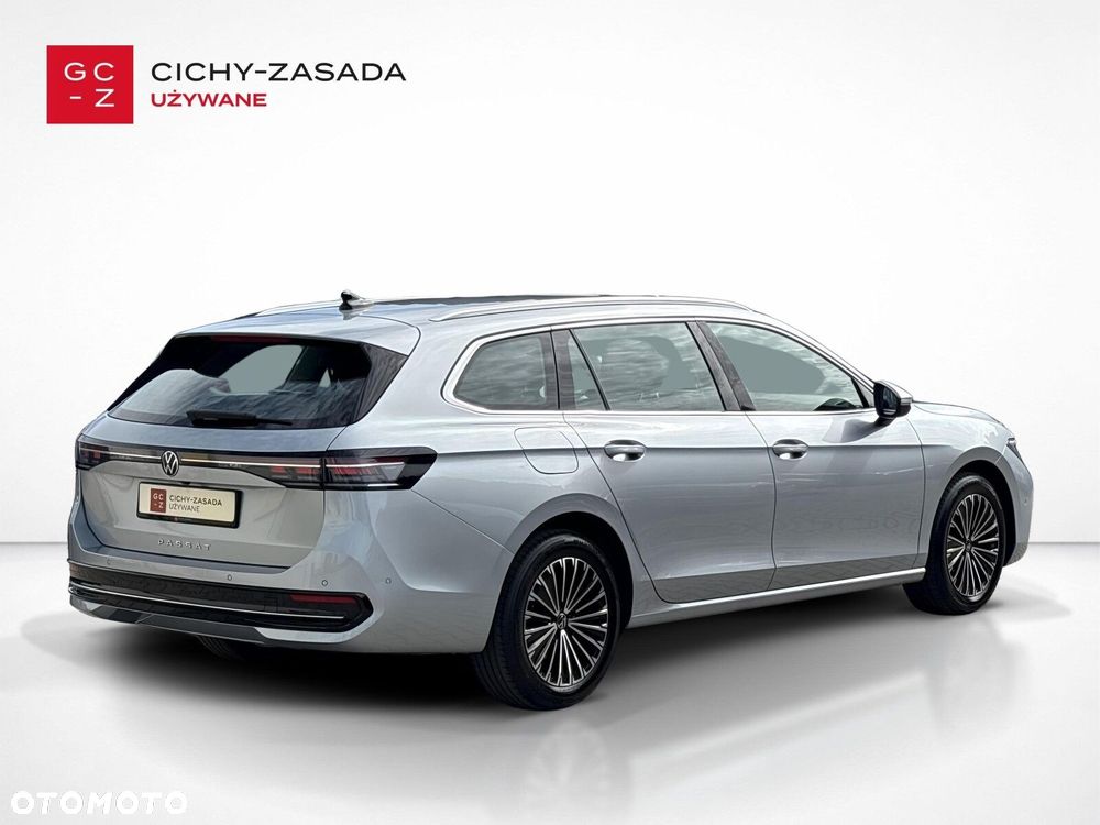 Volkswagen Passat Variant 2024 photo 5