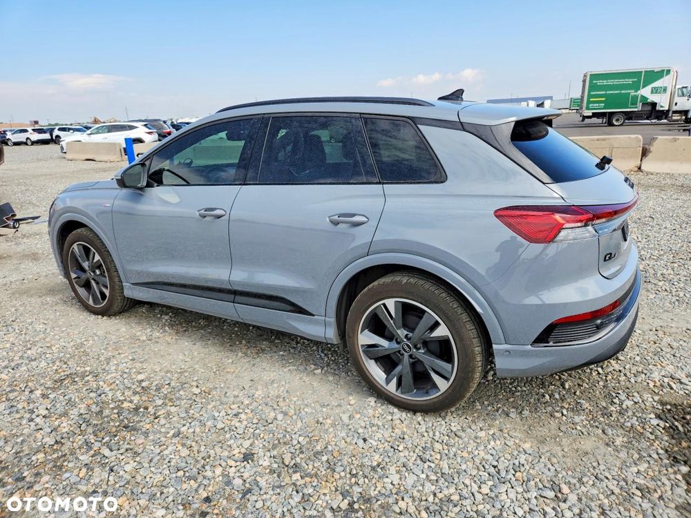 Audi Q4 e-tron - 3