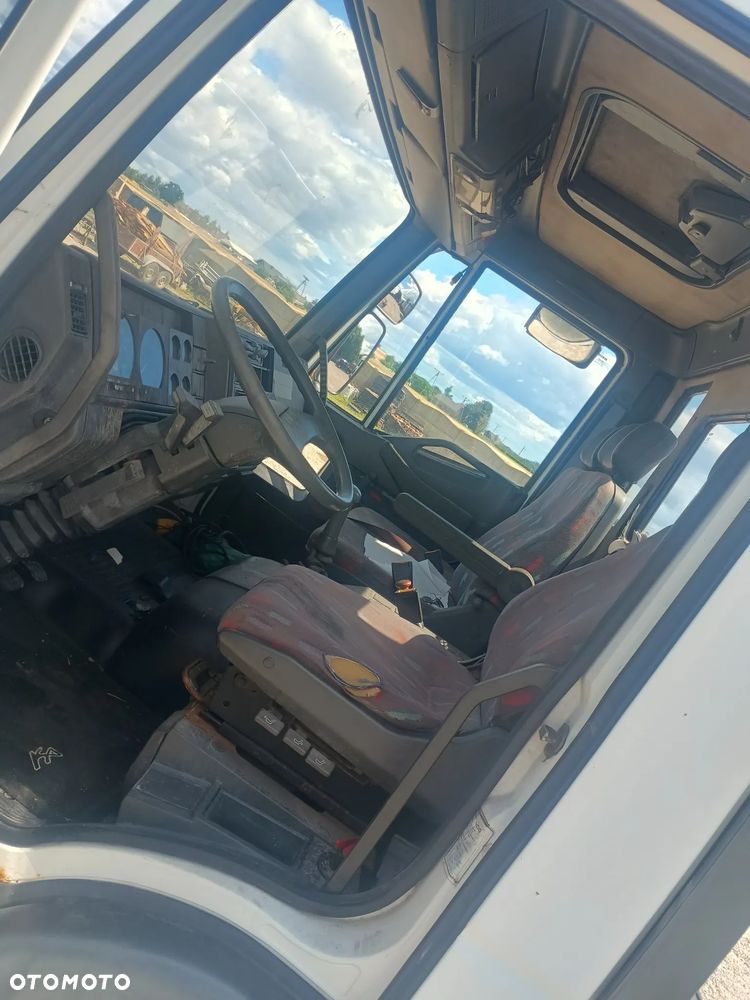 Iveco 75E15 - 3