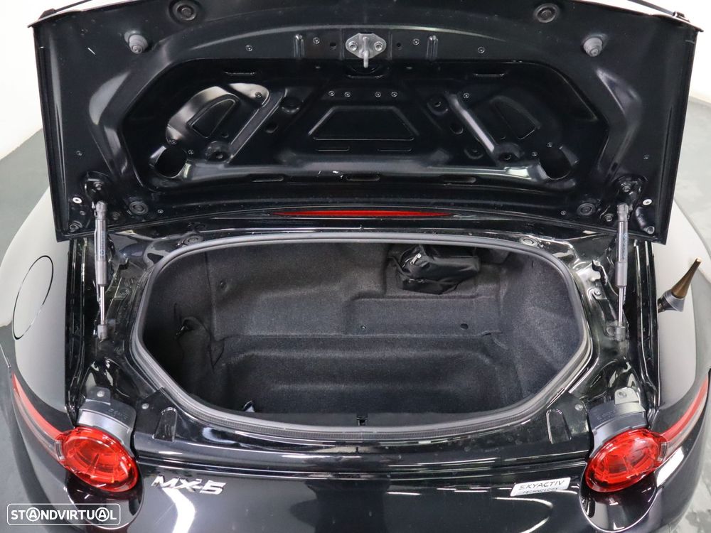 Mazda MX-5 1.5 Sky-G Evolve Navi - 23