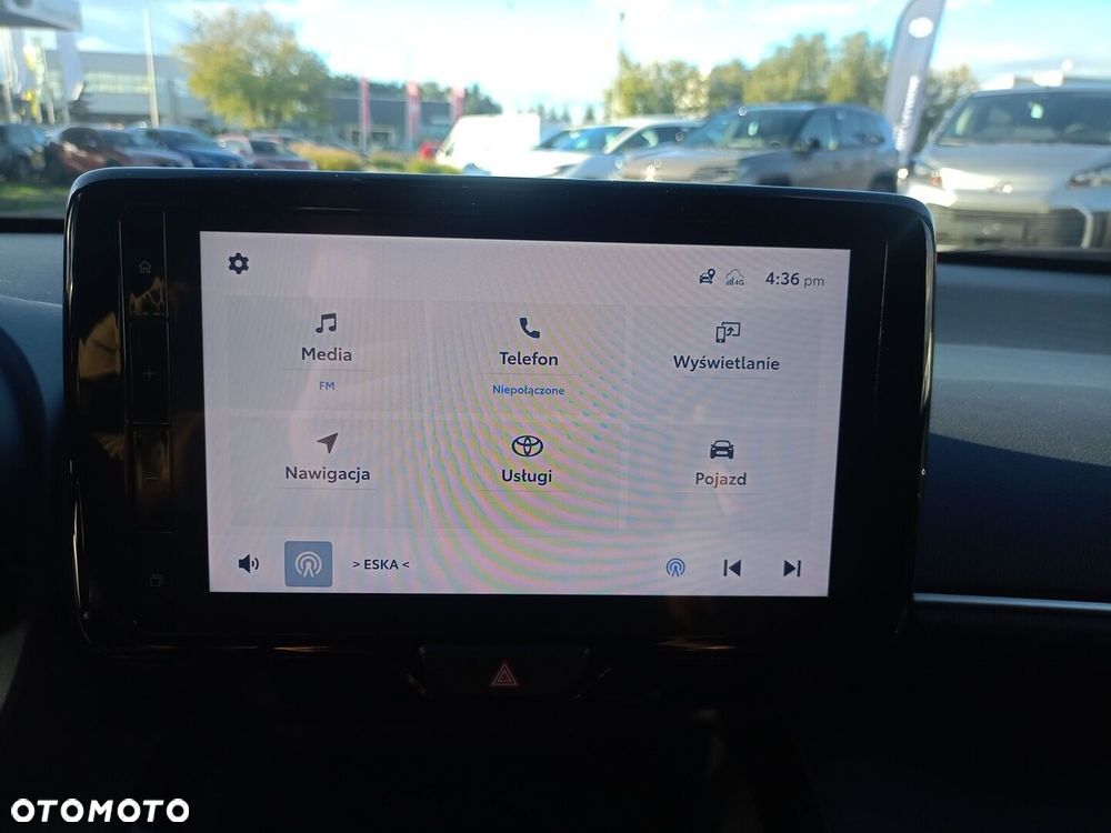 Toyota Yaris Cross Hybrid 1.5 Comfort 4x4 - 18