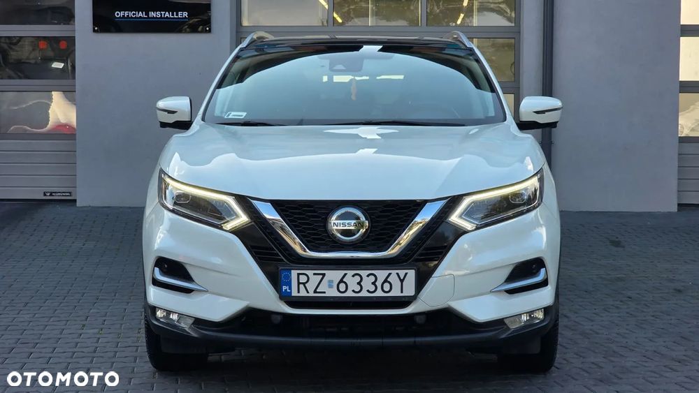 Nissan Qashqai 1.3 DIG-T N-Connecta DCT - 2