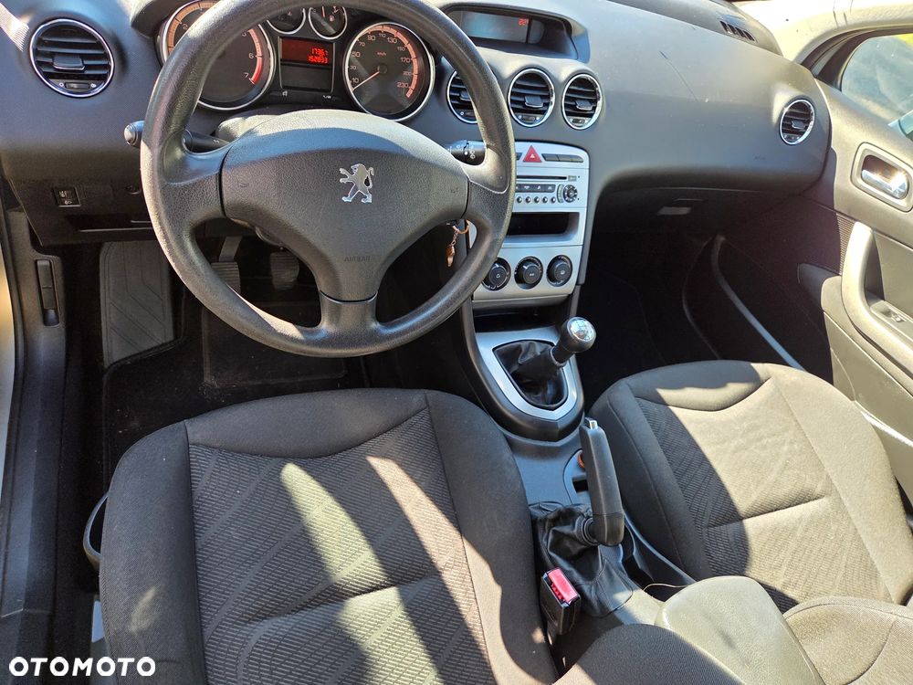 Peugeot 308 1.4 Trendy - 6