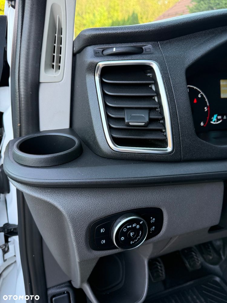 Ford Transit Custom - 21