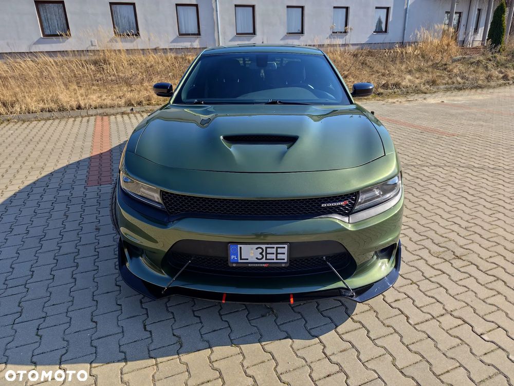 Dodge Charger 5.7 R/T - 12