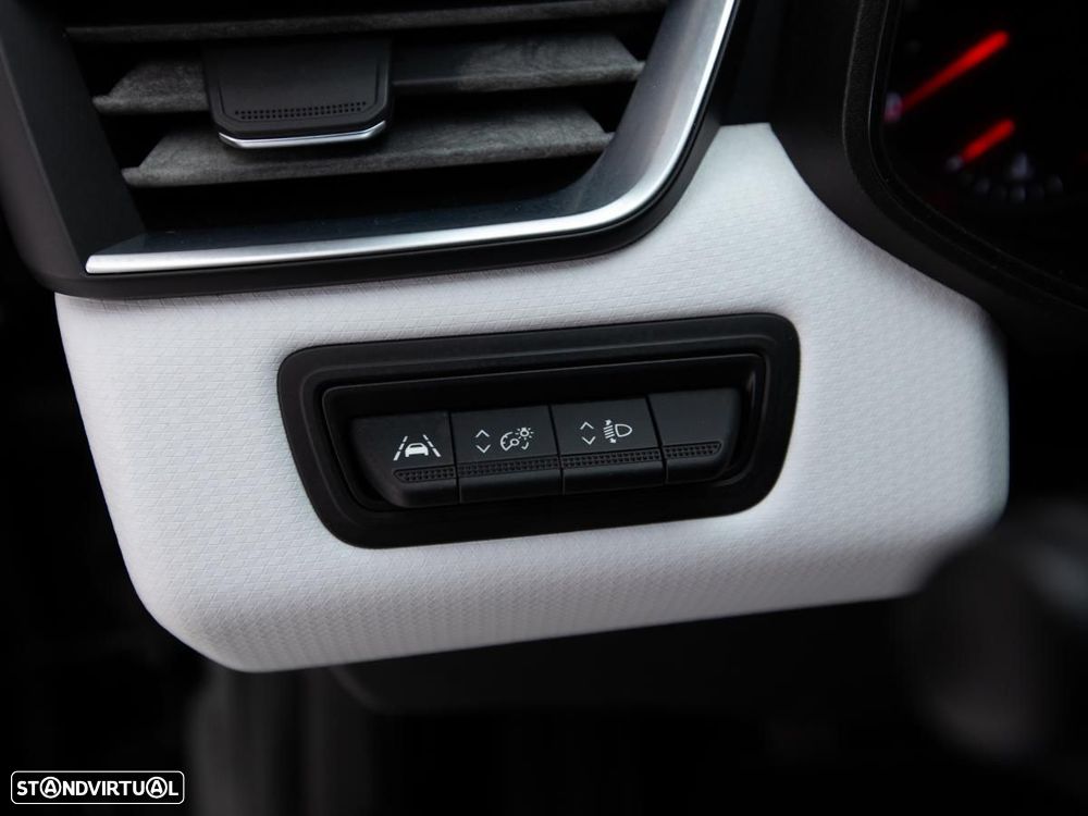 Renault Clio 1.5 Blue dCi Limited - 12