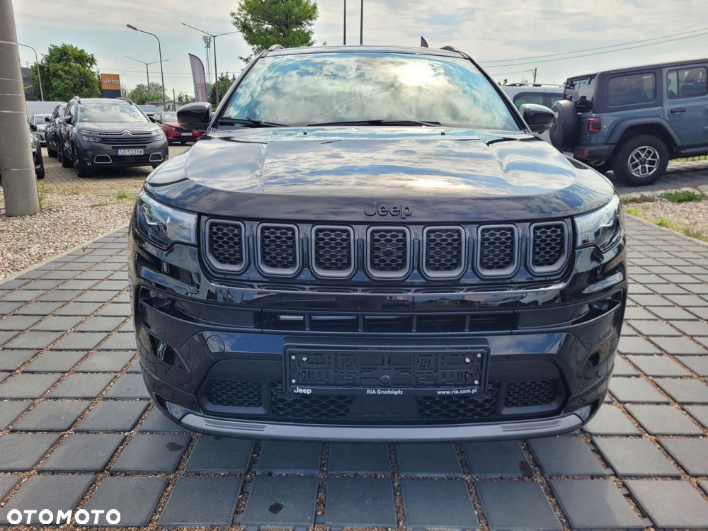 Jeep Compass - 9