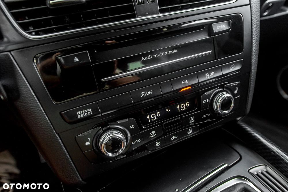 Audi Q5 3.0 TDI quattro S tronic - 28