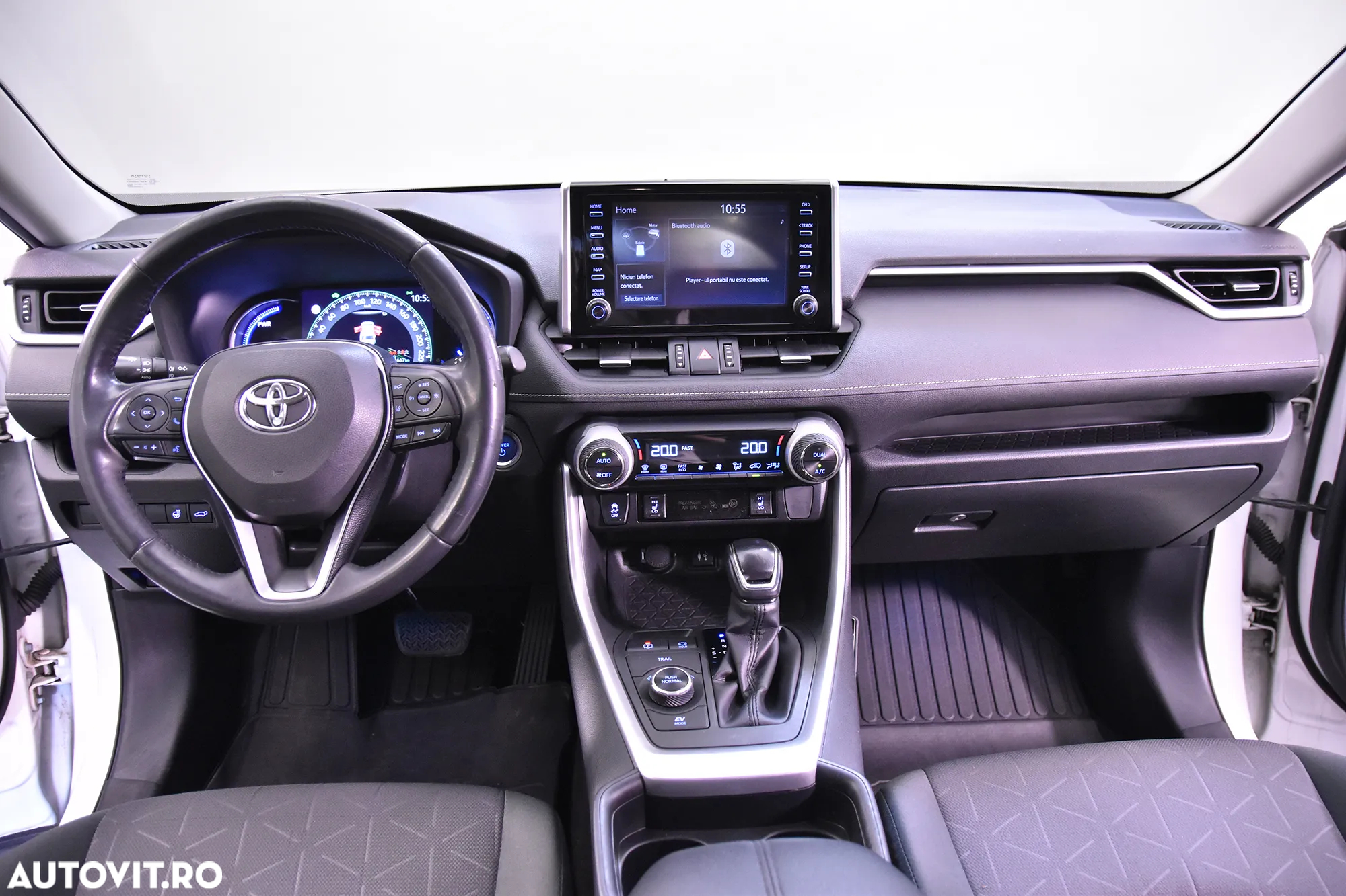 Toyota RAV4 - 9