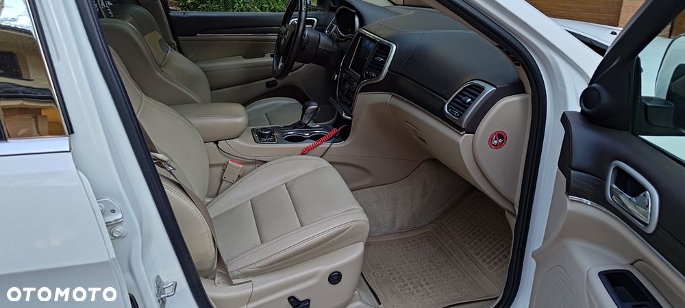 Jeep Grand Cherokee 3.0 CRD Overland Summit EU6 - 20