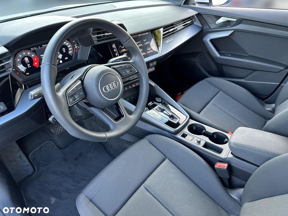 Audi A3 Sportback - 11