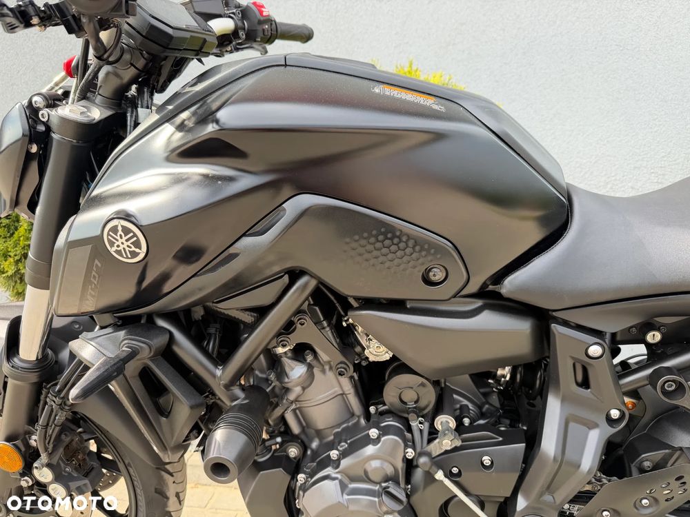 Yamaha MT - 33