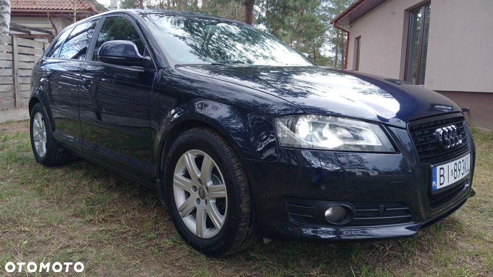 Audi A3 Sportback 1.6 TDI DPF Ambition - 2
