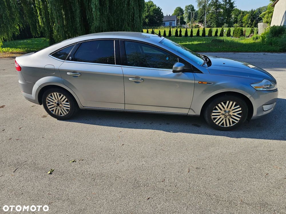 Ford Mondeo 2.0 TDCi Ghia - 7