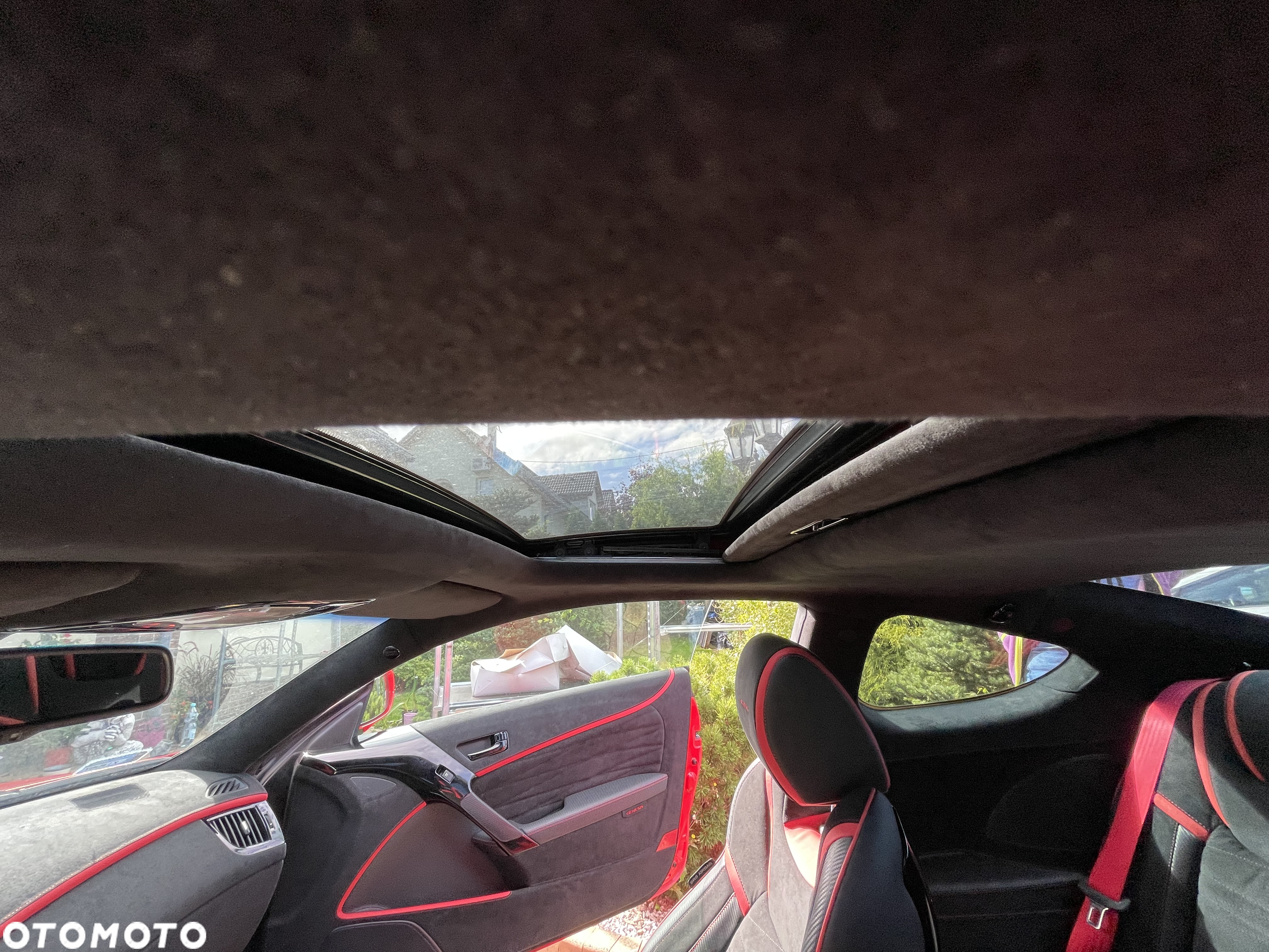 Hyundai Genesis Coupe - 15