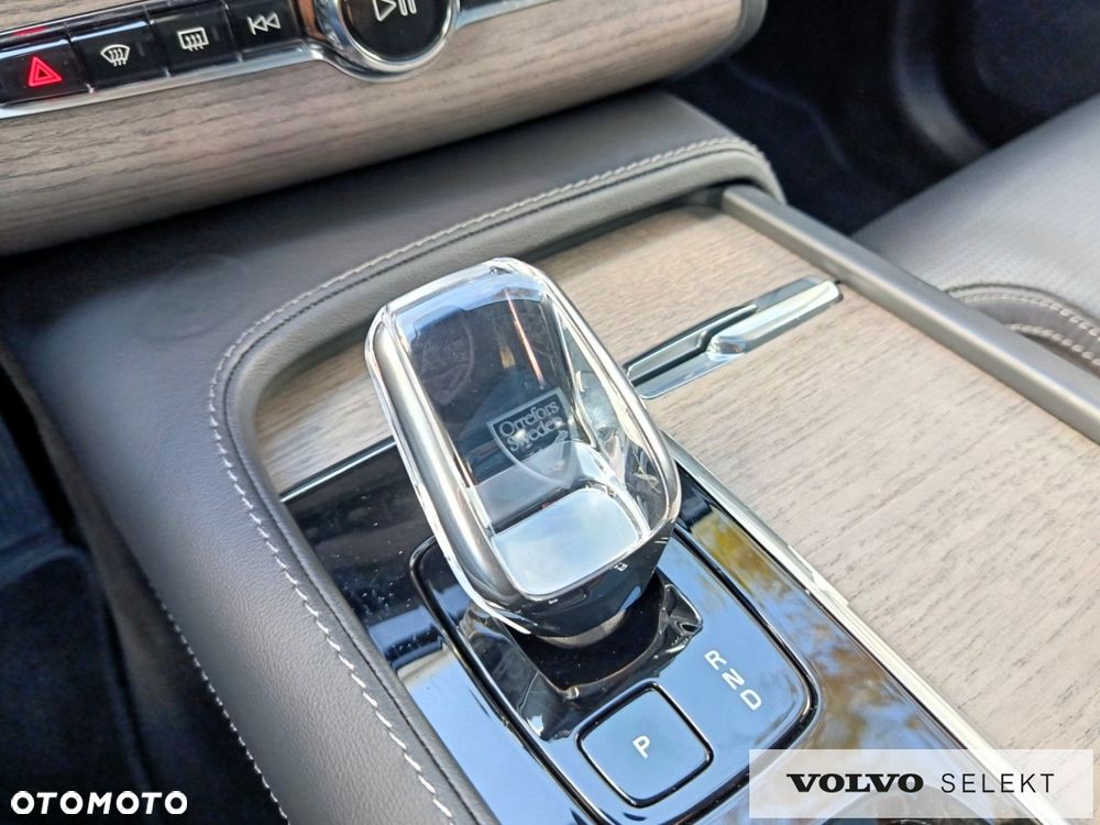 Volvo XC 90 - 26
