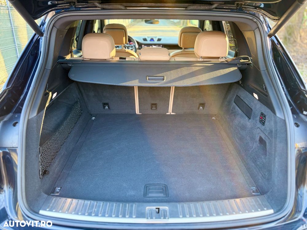 Porsche Cayenne S Tiptronic S Platinum Edition - 25