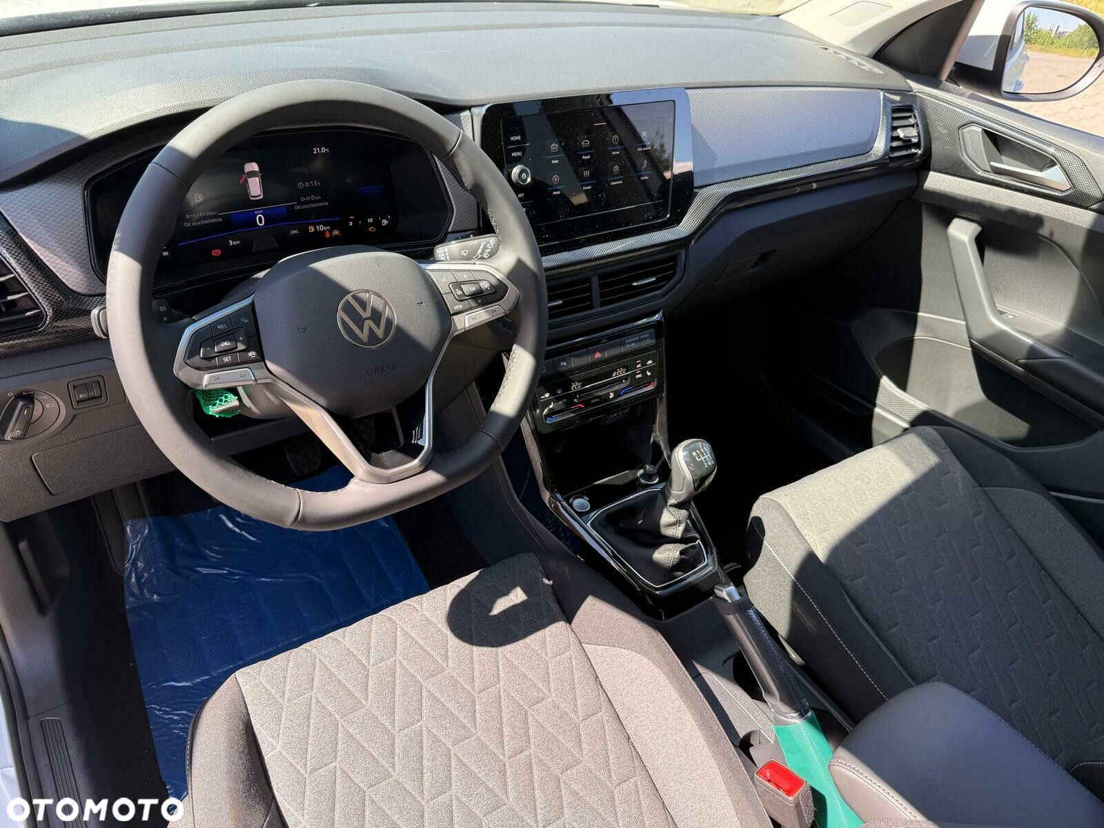Volkswagen T-Cross - 10