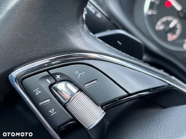Skoda Octavia 2.0 TDI Ambition DSG - 28