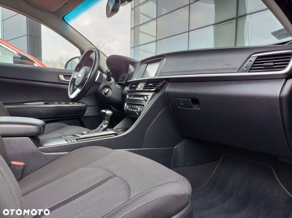 Kia Optima - 31