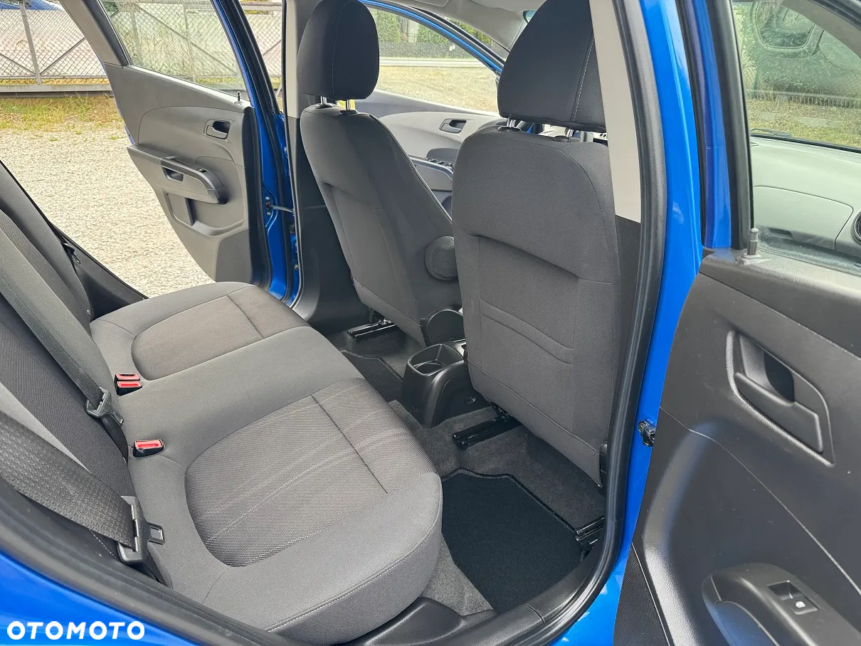 Chevrolet Aveo - 24