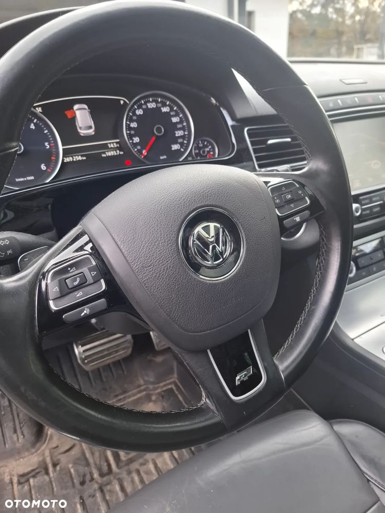Volkswagen Touareg 3.0 V6 TDI SCR Blue Motion DPF Automatik Exclusive - 26
