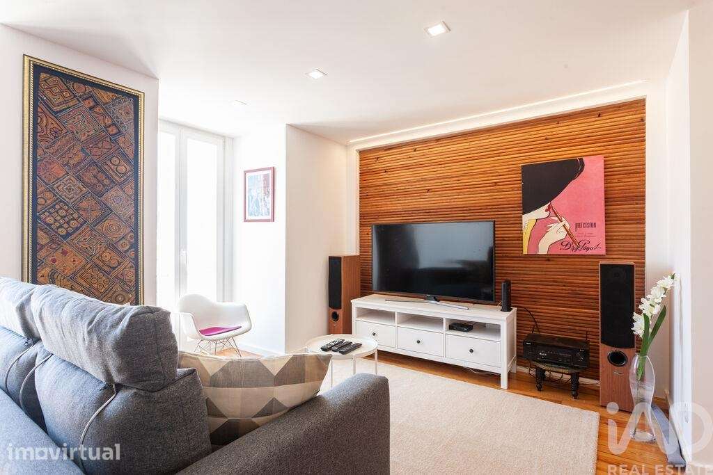 Duplex T2 em Penha de França de 84 m2 - Grande imagem: 3/28