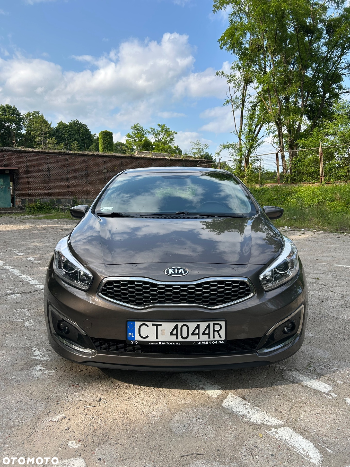Kia Ceed - 4