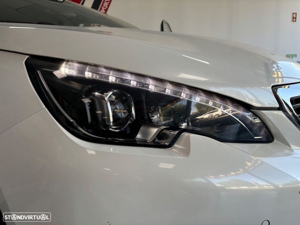 Peugeot 308 1.5 BlueHDi GT Line EAT8 - 41