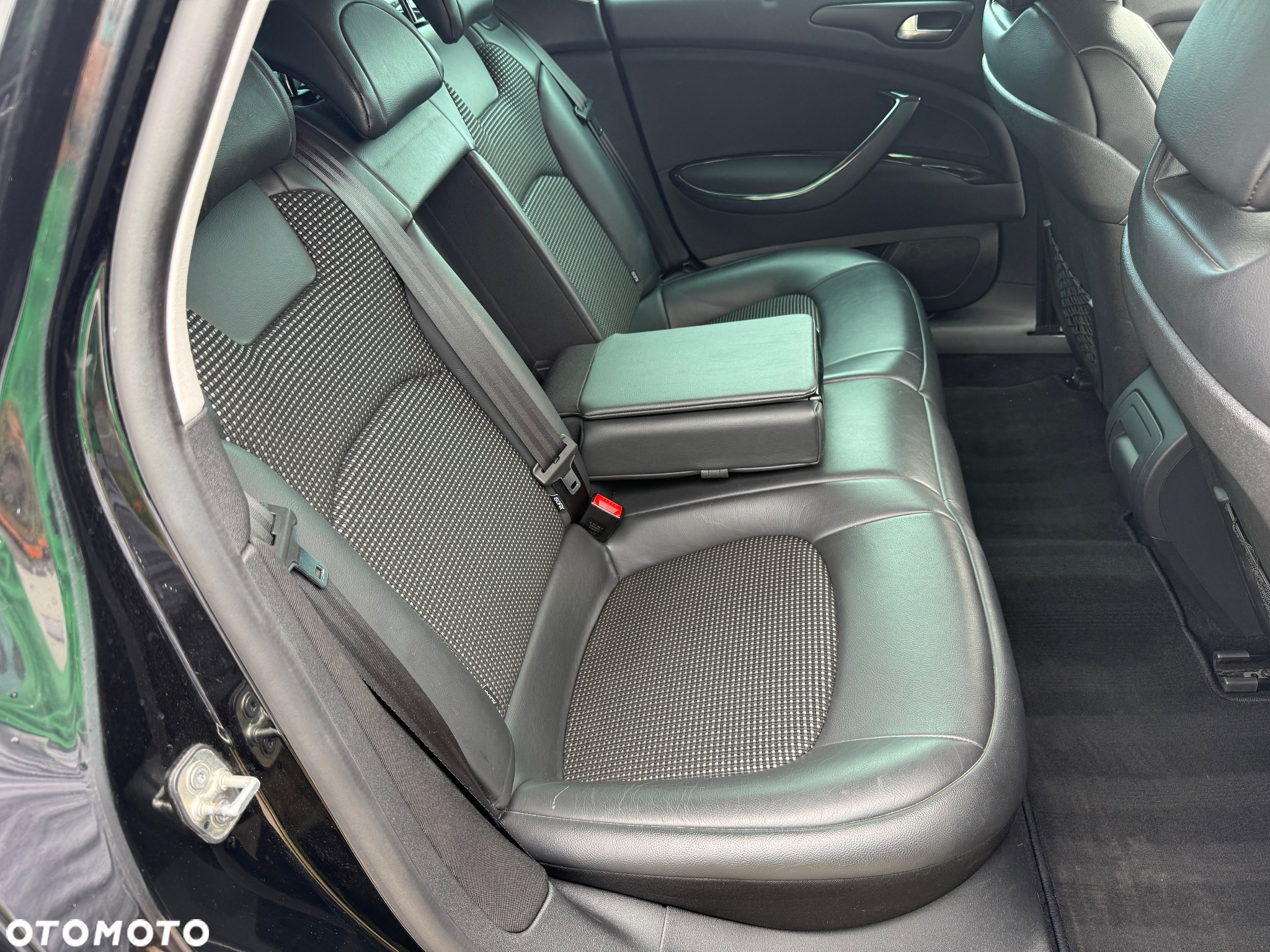 Citroën C5 Tourer HDi 140 FAP Exclusive - 29