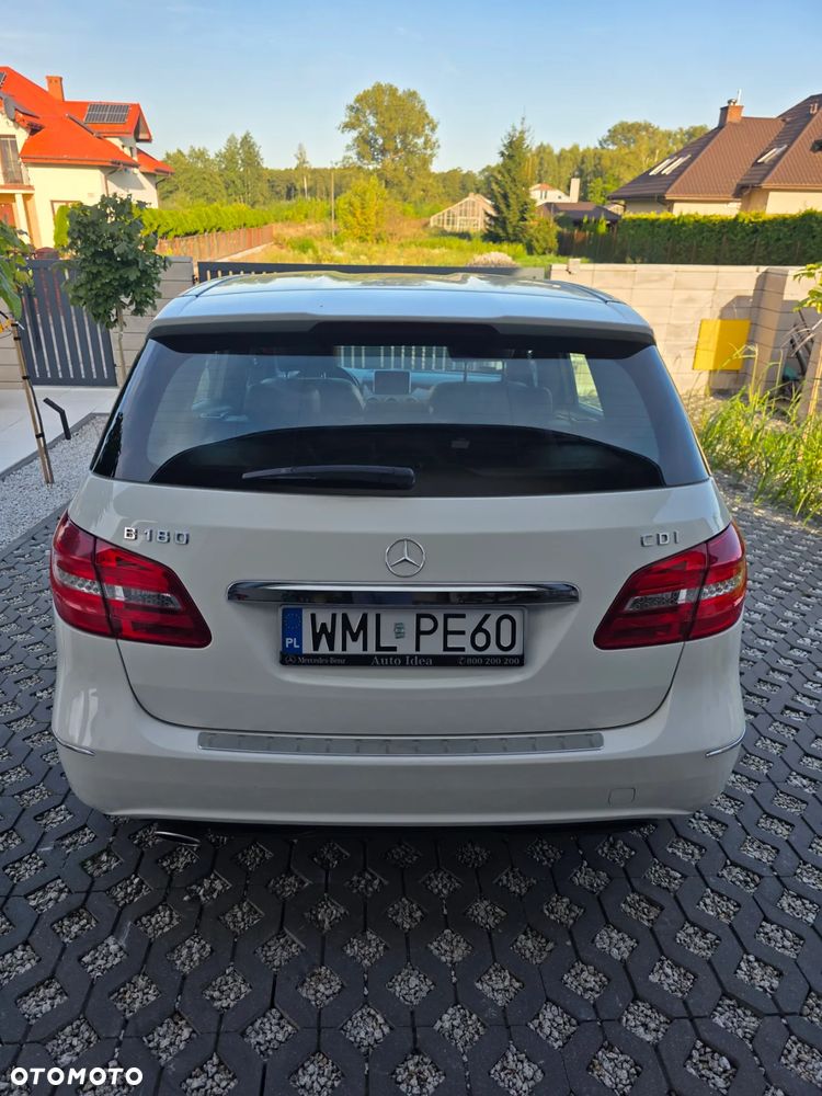 Mercedes-Benz Klasa B 180 CDI - 6