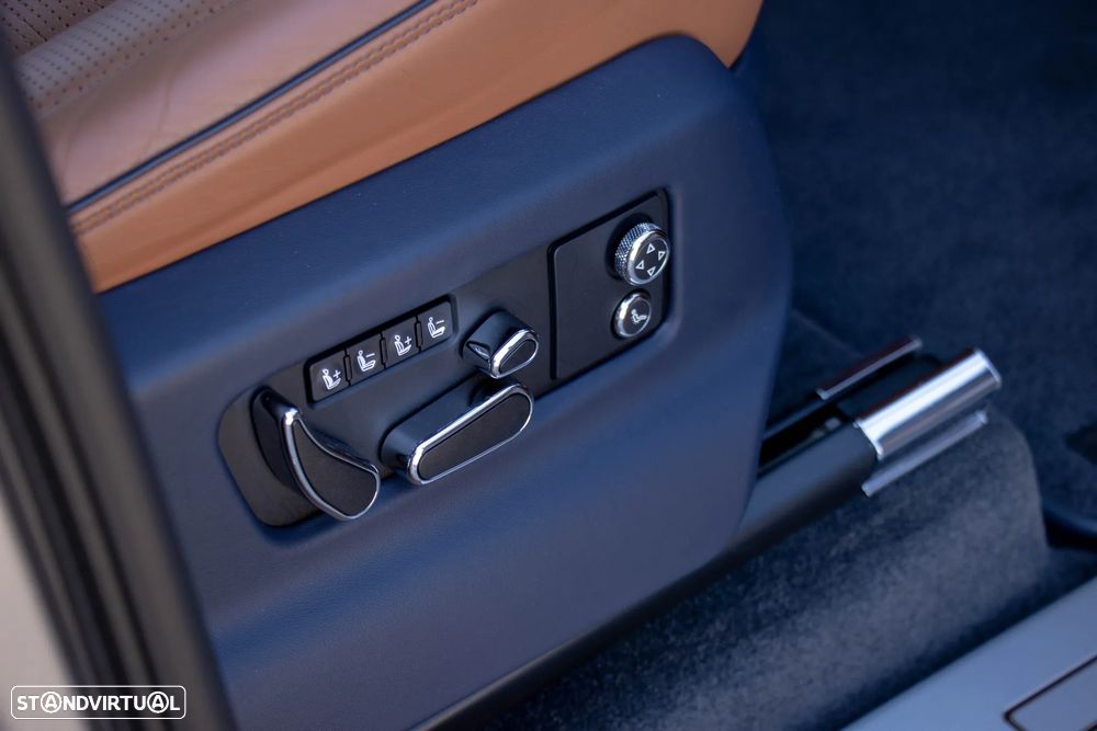 Bentley Bentayga - 40