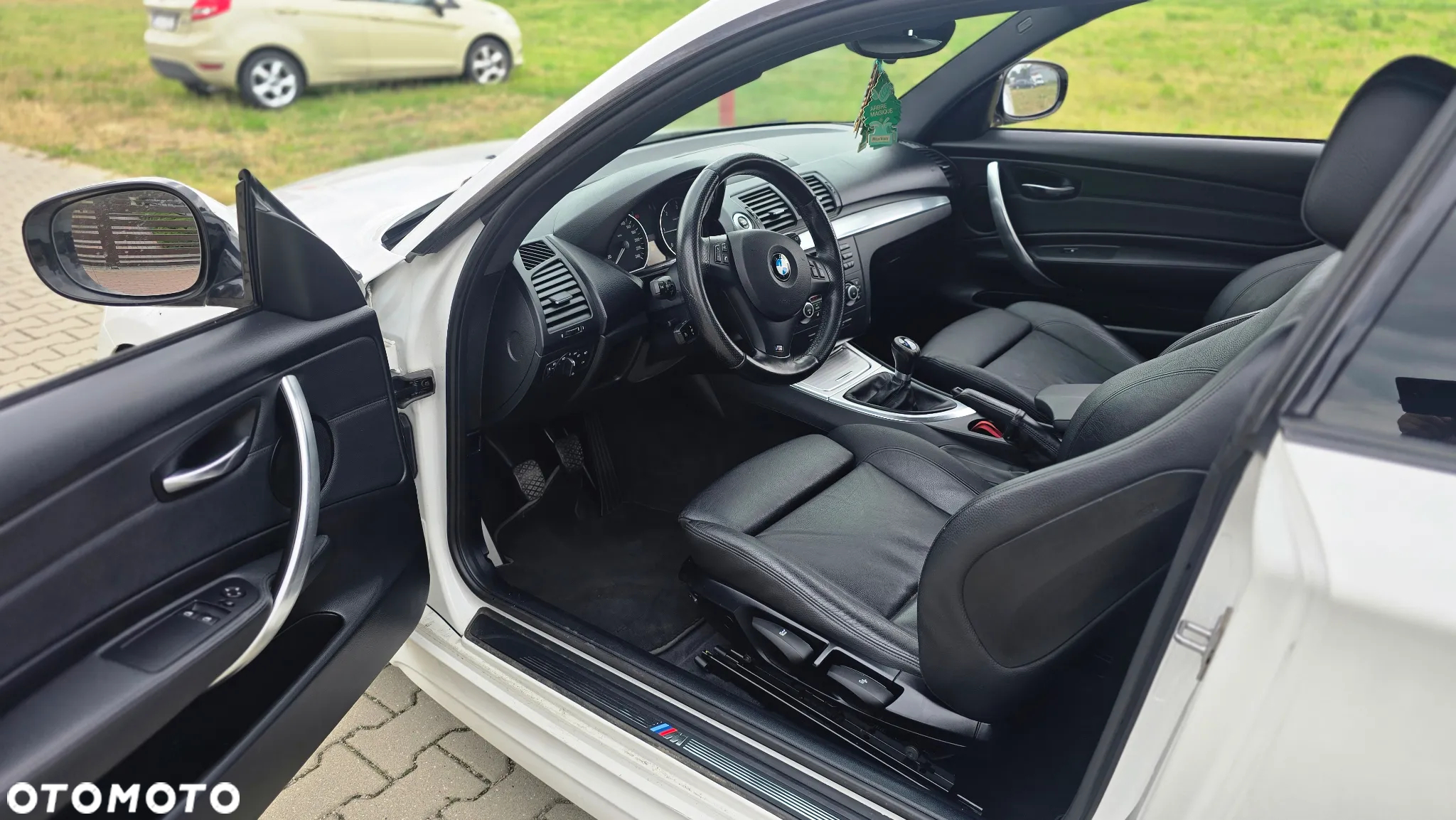 BMW Seria 1 116d - 11